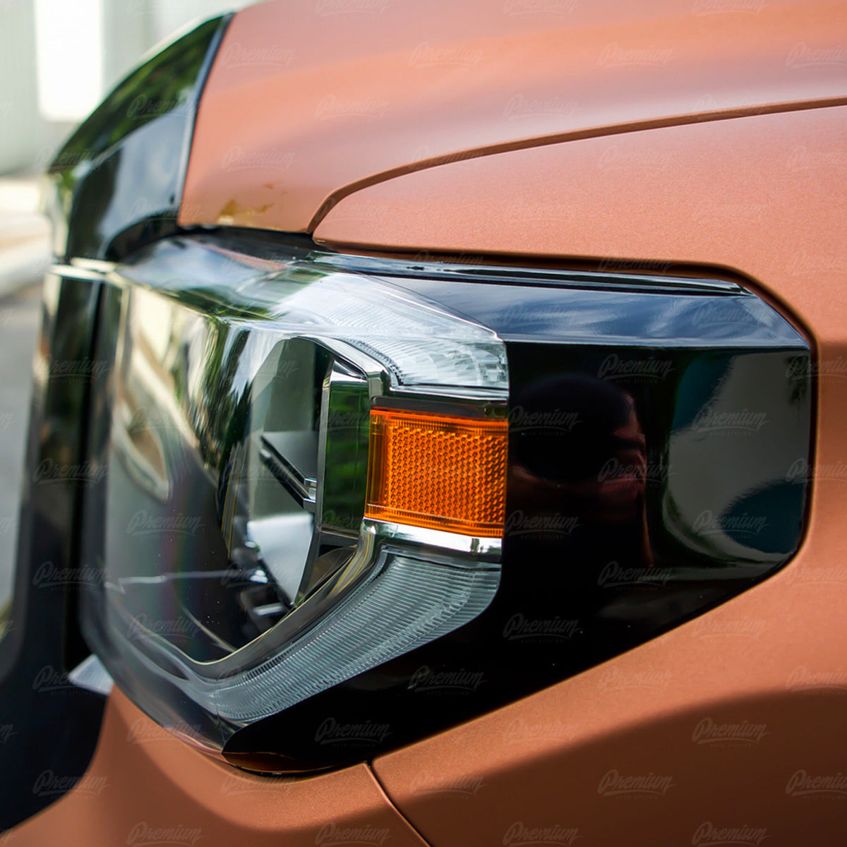 Amber Delete with Eyelid - Gloss Black | 2018-2019 Toyota Tundra